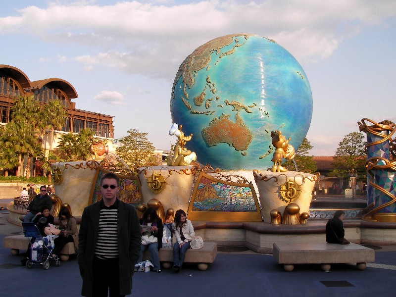 SANY0006 V�lkommen till Disney Sea