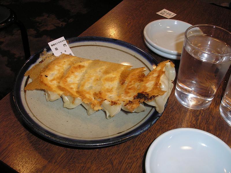 070311_gyouza Gyouza inne p gyouzadelen av Namjatown